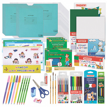 Набор школьных принадлежностей в подарочной коробке ПИФАГОР "НАБОР ПЕРВОКЛАССНИКА", 71 предмет, 881132