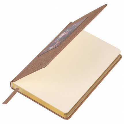 Ежедневник датированный 2026 А5 138х213 мм, BRAUBERG "ArtGallery", под кожу, нашивка, бежевый, 117404