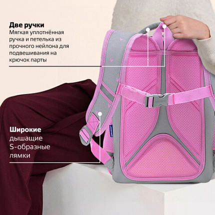 Ранец BRAUBERG LIGHT, 1 отделение, с брелоком, "Играющие котики", плюшевые нашивки, 36х26х13 см, 272030