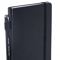 Блокнот А5 135x212 мм BRAUBERG "Edge", под кожу, резинка, держатель, 80 л., клетка, черный, 117145