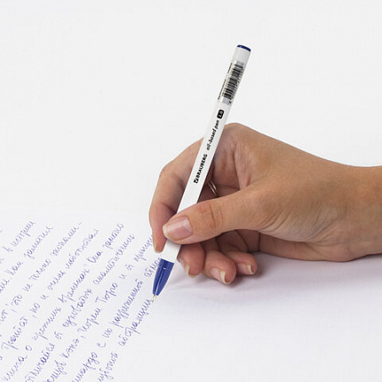 Ручка шариковая масляная BRAUBERG Stick Medium, СИНЯЯ, узел 1 мм, линия письма 0,5 мм, 143419
