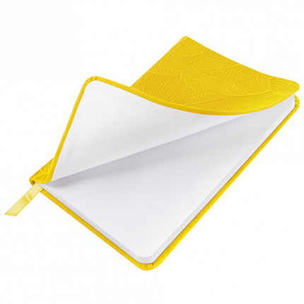 Еженедельник датированный 2026 МАЛЫЙ ФОРМАТ 95х155 мм, А6, BRAUBERG "Foliage", под кожу, желтый, 117200