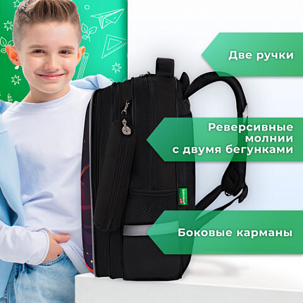 Рюкзак BRAUBERG KIDS MIND с пеналом в комплекте, 2 отделения, "Футбол", 40х28х18 см, 273178