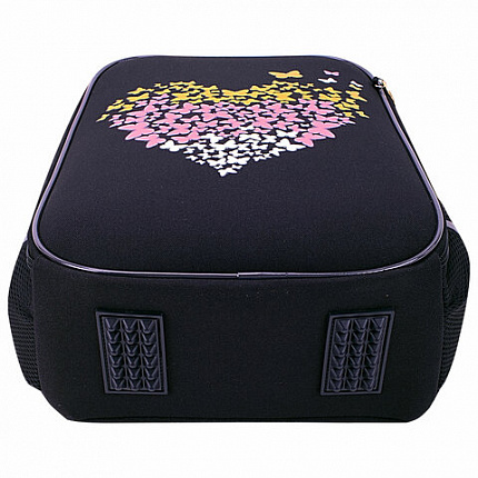 Ранец BRAUBERG LIGHT, 1 отделение, с брелком, "Shining heart", фольгированная печать, 36х26х13 см, 272029