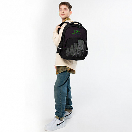 Рюкзак BRAUBERG SOFT, 2 отделения, 3 кармана, "Dark night", СВЕТООТРАЖАЮЩИЙ ПРИНТ, 40х31х15 см, 273119