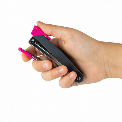 Степлер №10 металлический BRAUBERG "UNIVERSAL GT", до 16 листов,с антистеплером, красный, 272751