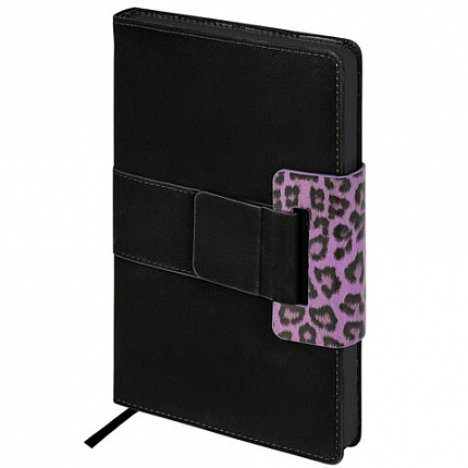 Ежедневник недатированный А5 138х213 мм, BRAUBERG "Safari", под кожу, магнит, 160 л., Leopard, фиолетовый, 116593