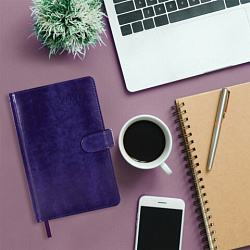 Ежедневник датированный 2026 А5 138x213 мм, BRAUBERG "Legend", под кожу, застежка, фиолетовый, 117069
