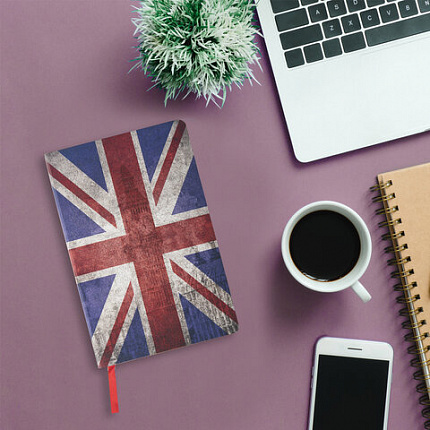 Ежедневник недатированный А5 (138х213 мм), BRAUBERG VISTA, под кожу, гибкий, 136 л., "Great Britain", 112007