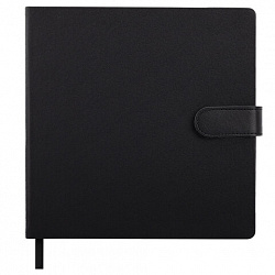 Скетчбук, слоновая кость 140 г/м2, 200х200 мм, 80 л., КОЖЗАМ, застежка, BRAUBERG ART CLASSIC, черный, 116462