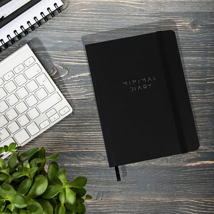 Ежедневник недатированный с резинкой А5 145х203 мм, BRAUBERG, твердый, 128 л., "Minimal", черный, 116284