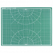Коврик (мат) для резки BRAUBERG, 3-слойный, А2 (600х450 мм), двусторонний, толщина 3 мм, зеленый, 236903