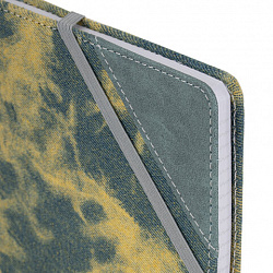 Блокнот А5 135x210 мм BRAUBERG "Denim", ткань/экокожа, резинка, держатель, 80 л., клетка, синий, 117139