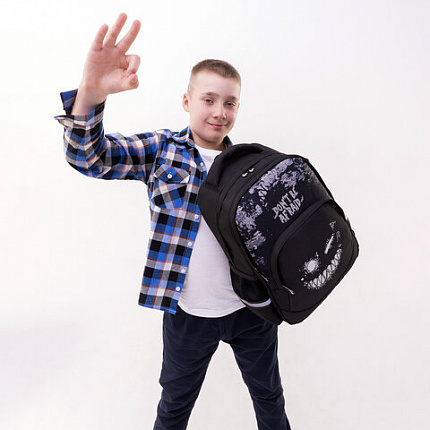 Рюкзак BRAUBERG SOFT, 2 отделения, 3 кармана, "Не бойся", СВЕТЯЩИЙСЯ, 40х31х15 см, 271364