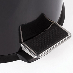 Ведро мусорное с педалью 20 литров "Classic", ЧЕРНОЕ ГЛЯНЦЕВОЕ, металлическое, со съемным внутренним ведром, LAIMA, 604945