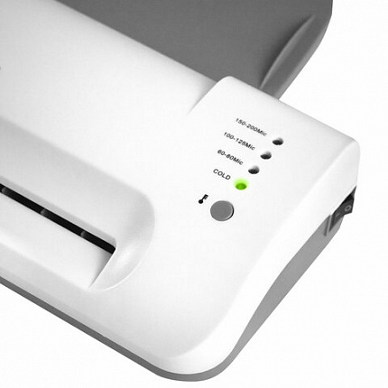 Ламинатор BRAUBERG SILVER MAX A4, толщина пленки 60-200 мкм, скорость 32 см/мин., 532624