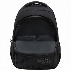 Рюкзак BRAUBERG CONCEPT универсальный, 2 отделения, светоотражающий принт, "Night city", 45х30х18 см, 272582