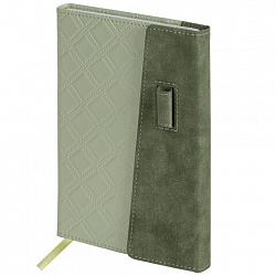 Ежедневник недатированный А5 145х215 мм, BRAUBERG "Stitch", под кожу, магнит, 160 л., оливковый, 116588