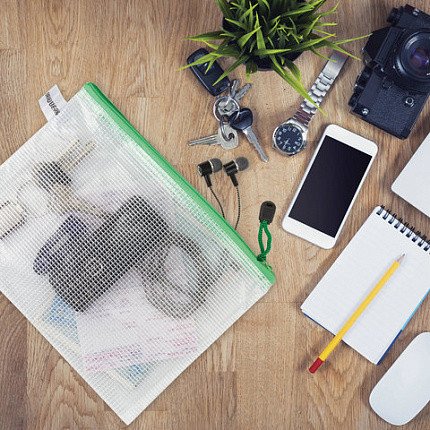 Папка-конверт на молнии МАЛЫЙ ФОРМАТ (238х180 мм) А5, молния ассорти, ПВХ, прозрачная, BRAUBERG "Segment", 223887