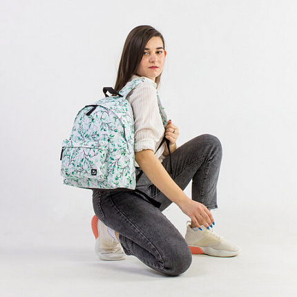 Рюкзак BRAUBERG СИТИ-ФОРМАТ универсальный, "Spring", белый, 41х32х14 см, 270793