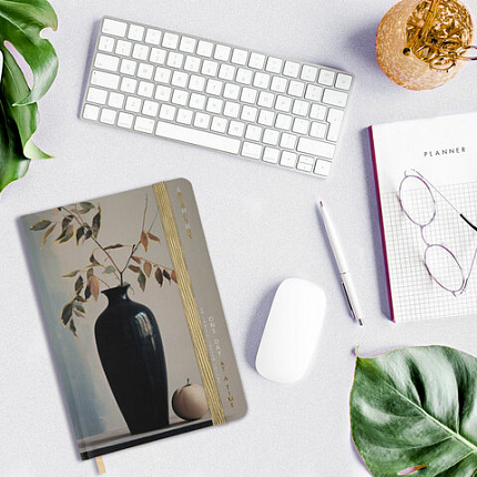 Ежедневник недатированный с резинкой А5 145х203 мм, BRAUBERG, твердый, фольга, 128 л., "Vase", 116295