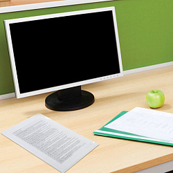 Папка-уголок жесткая BRAUBERG, прозрачная, 0,15 мм, 221641