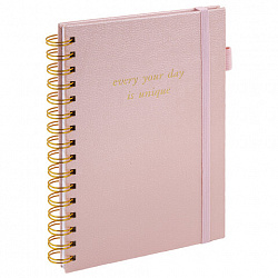 Бизнес-тетрадь на гребне А5 148х216 мм, BRAUBERG "Calipso" под кожу, резинка, клетка, 80 л., розовая, 116251