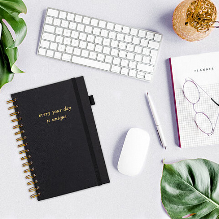 Бизнес-тетрадь на гребне А5 148х216 мм, BRAUBERG "Calipso" под кожу, резинка, клетка, 80 л., черная, 116252