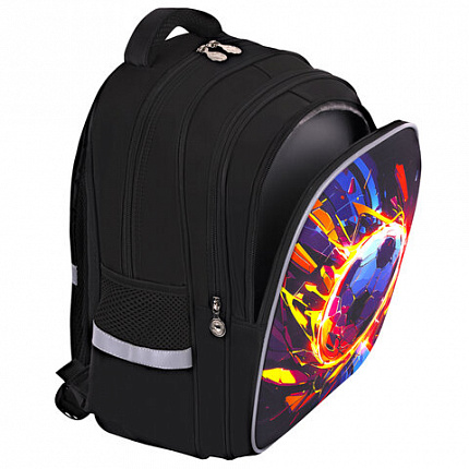 Рюкзак BRAUBERG KIDS MIND с пеналом в комплекте, 2 отделения, "Football", 40х28х18 см, 273178