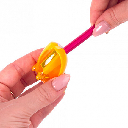 Точилка ЮНЛАНДИЯ "Морской котик", с контейнером, пластиковая, корпус ассорти, 228463