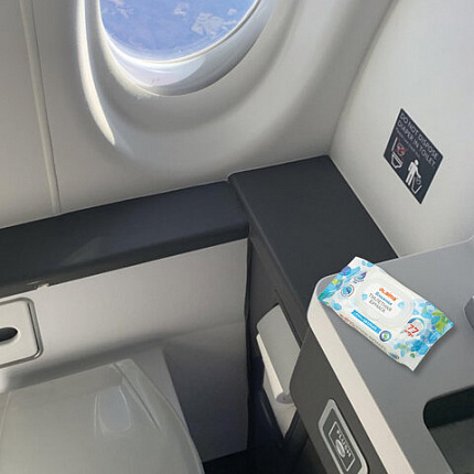 Бумага туалетная влажная 77 штук, БИОРАЗЛАГАЕМАЯ, смываемая, с пластиковым клапаном, LAIMA, 115224