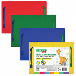 Доска для лепки с отделениями и 2 стеками А4, 280х200 мм, желтая, BRAUBERG KIDS, 271144