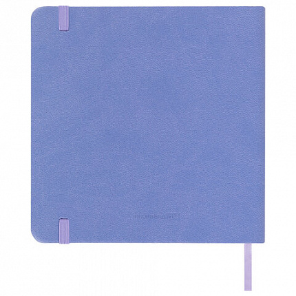 Скетчбук, слоновая кость 140 г/м2 200х200 мм, 80 л., КОЖЗАМ, резинка, BRAUBERG ART CLASSIC, пастель сиреневый, 116881