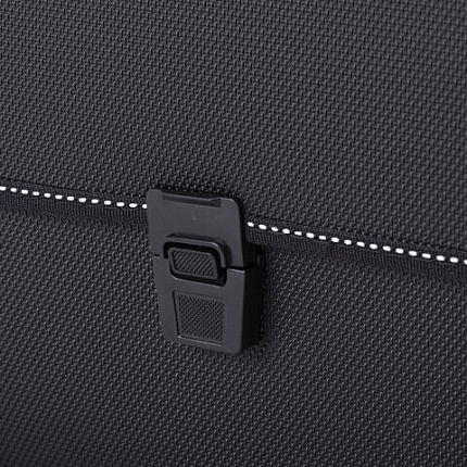 Папка-портфель пластиковая BRAUBERG "КОНСУЛ" А4 (370х280х120 мм), 2 отделения, фактура "бисер", черная, 223079