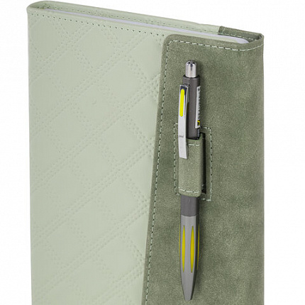 Ежедневник недатированный А5 145х215 мм, BRAUBERG "Stitch", под кожу, магнит, 160 л., оливковый, 116588