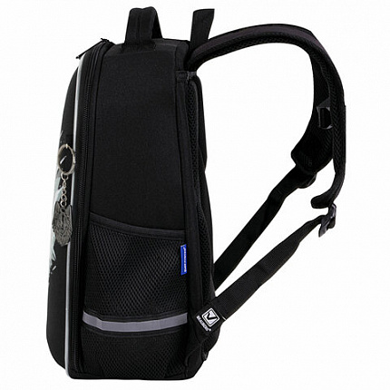 Ранец BRAUBERG LIGHT, 1 отделение, с брелком, "Серый волк", 36х26х13 см, 273111