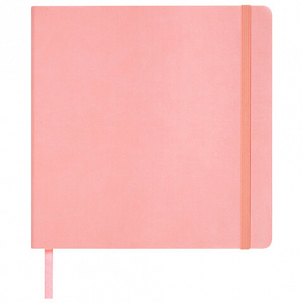 Скетчбук, слоновая кость 140 г/м2 200х200 мм, 80 л., КОЖЗАМ, резинка, BRAUBERG ART CLASSIC, пастель розовый, 116880