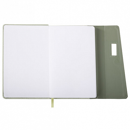 Ежедневник недатированный А5 145х215 мм, BRAUBERG "Stitch", под кожу, магнит, 160 л., оливковый, 116588