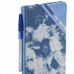 Блокнот А5 135x210 мм BRAUBERG "Denim", ткань/экокожа, резинка, держатель, 80 л., клетка, голубой, 117138