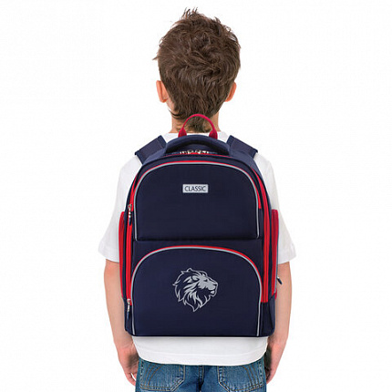 Рюкзак BRAUBERG CLASSIC, легкий каркас, премиум материал, "Lion", синий, 37х32х21 см, 228829