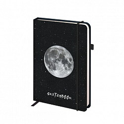 Скетчбук, слоновая кость 140 г/м2, 130х210 мм, 80 л., софт-тач, резинка, BRAUBERG ART CLASSIC, "Вселенная", 116467