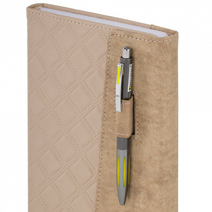 Ежедневник недатированный А5 145х215 мм, BRAUBERG "Stitch", под кожу, магнит, 160 л., бежевый, 116590