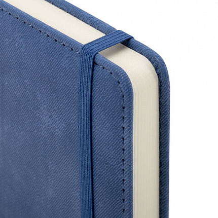 Ежедневник недатированный А5 148x218 мм BRAUBERG "Optimal", под кожу, резинка, держатель для ручки, синий, 118639