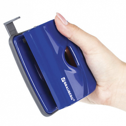 Дырокол металлический BRAUBERG "Universal+", до 20 листов, ассорти (синий/черный), 222525