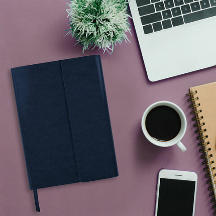 Ежедневник с магнитным клапаном недатированный, под кожу, А5, темно-синий, BRAUBERG "Magnetic X", 113279