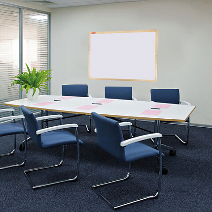 Доска магнитно-маркерная 60х90 см, деревянная рамка, BRAUBERG "Wood", 238796