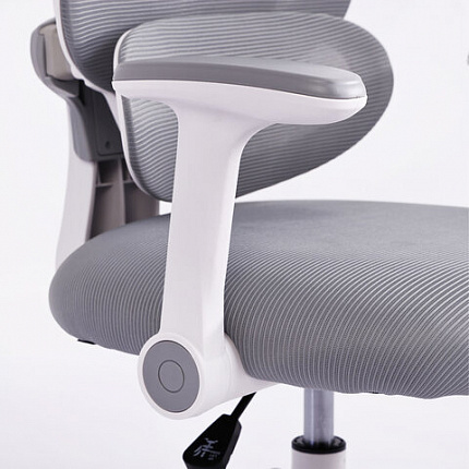 Кресло детское с подставкой для ног BRABIX KIDS "MG-220", сетка/ткань TW, серое, 533315