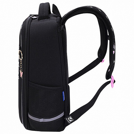 Ранец BRAUBERG LIGHT, 1 отделение, с брелком, "Shining heart", фольгированная печать, 36х26х13 см, 272029