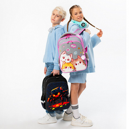 Ранец BRAUBERG QUADRO, 3 отделения, с брелком, Hi there, велюровая панель, 37х28х18 см, 273105