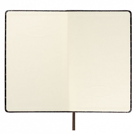 Скетчбук, слоновая кость 140 г/м2, 130х210 мм, 80 л., КОЖЗАМ, резинка, BRAUBERG ART CLASSIC, CROCO, коричневый, 116471